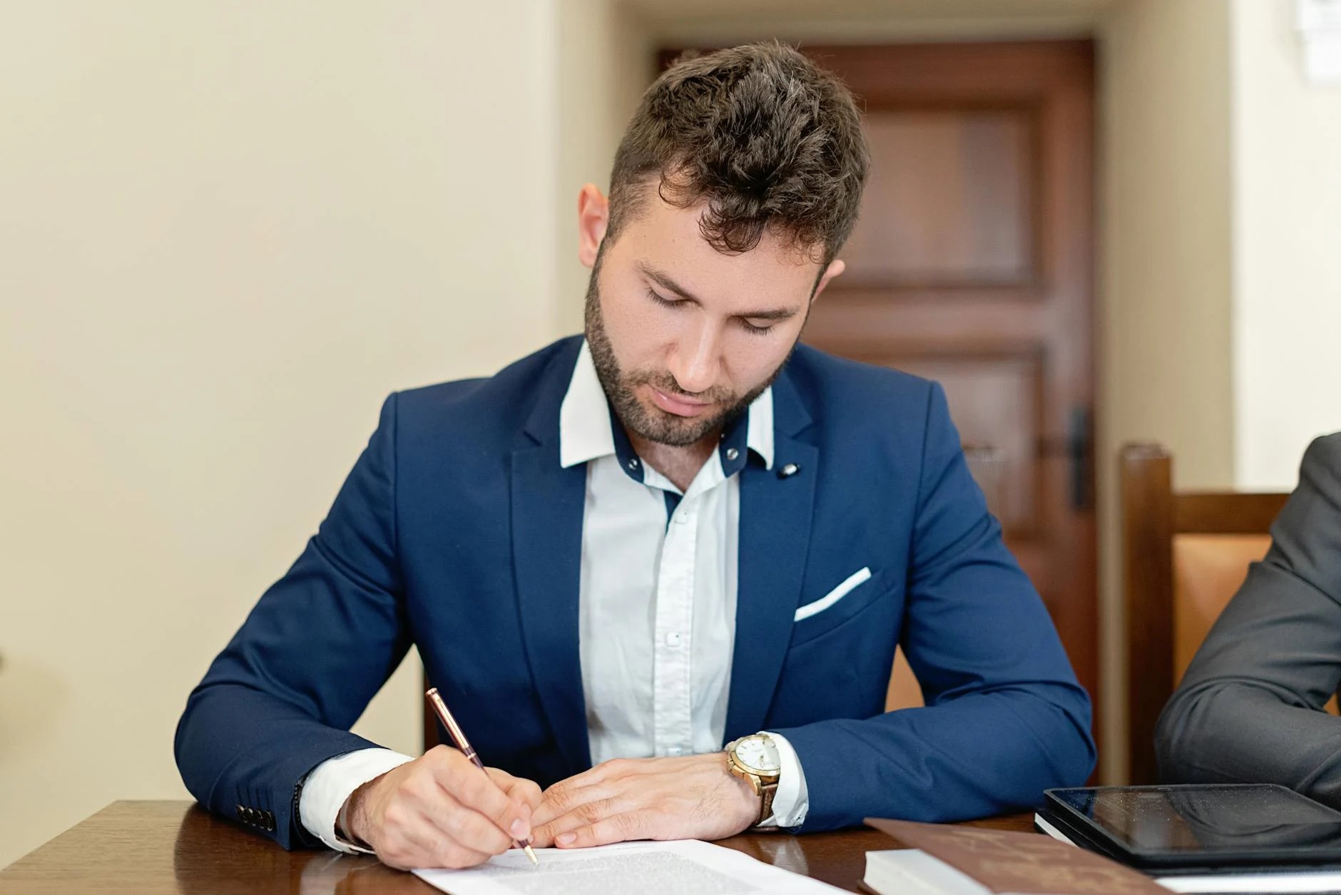 5 Powerful Reasons to Quit Your 9-to-5 and Become Your Own Boss [2025 Guide]