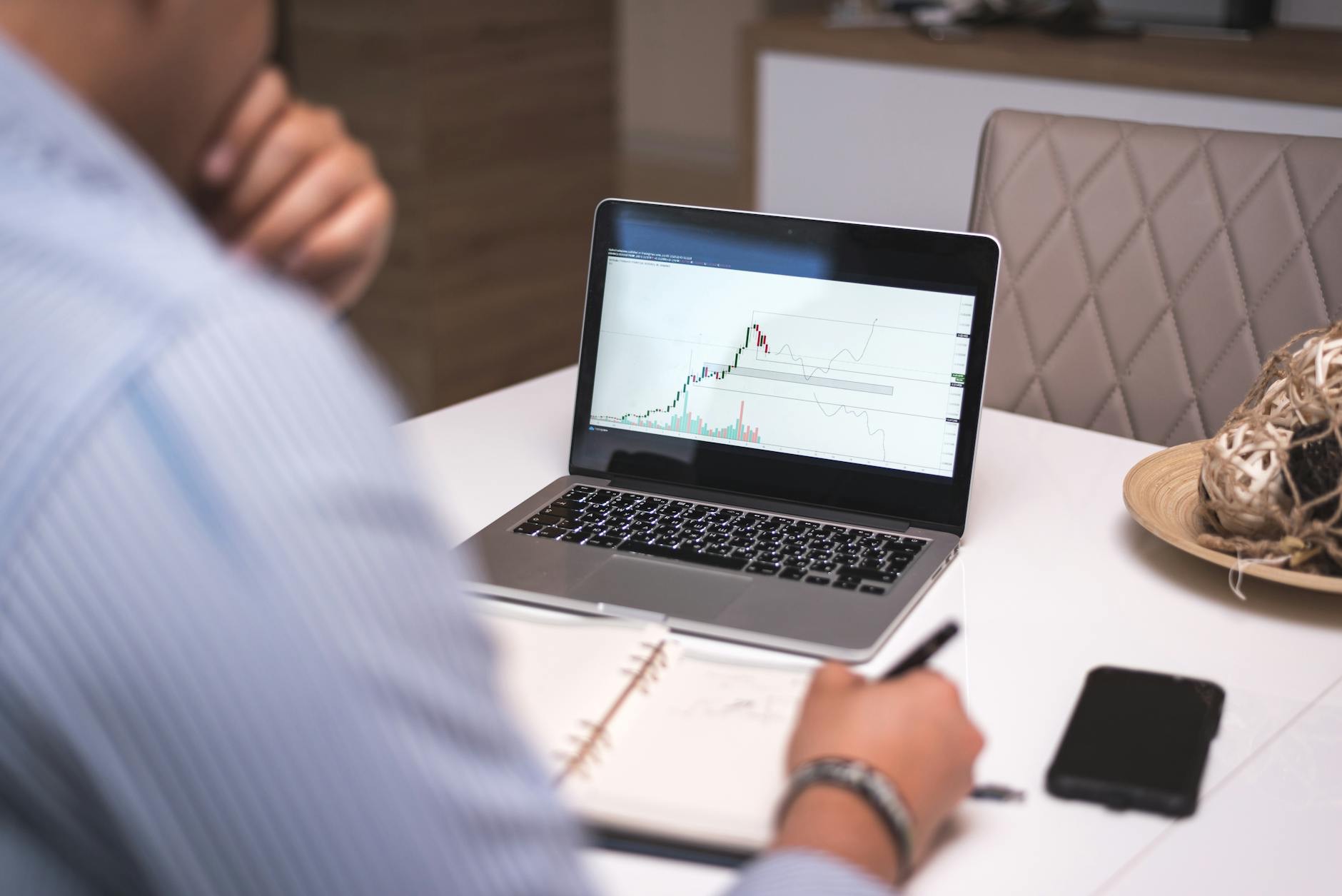 How to Form an LLC in 6 Simple Steps [2025 Guide]